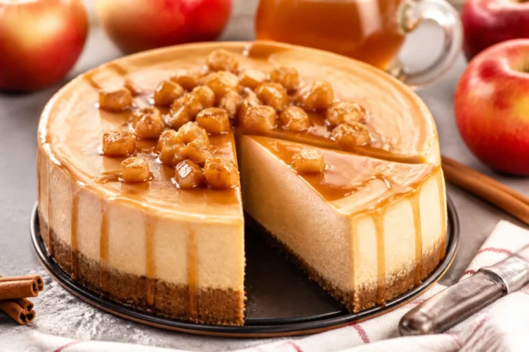 Apple Cider Cheesecake – A Cozy, Fall-Inspired Dessert